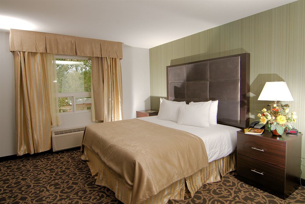 Paradise Inn And Suites Redwater Luaran gambar