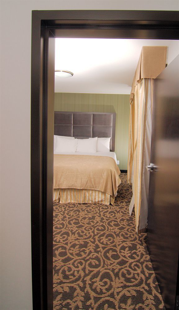 Paradise Inn And Suites Redwater Luaran gambar