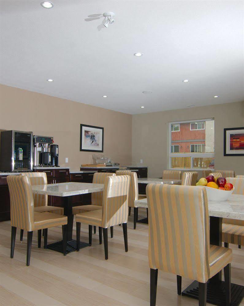 Paradise Inn And Suites Redwater Luaran gambar